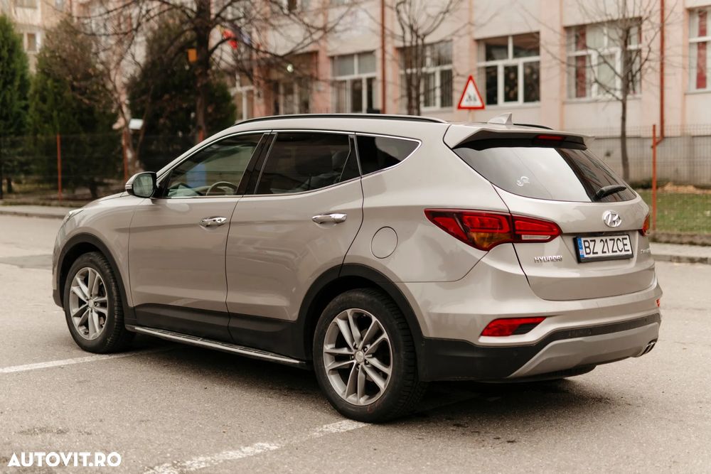 Hyundai Santa Fe - 12