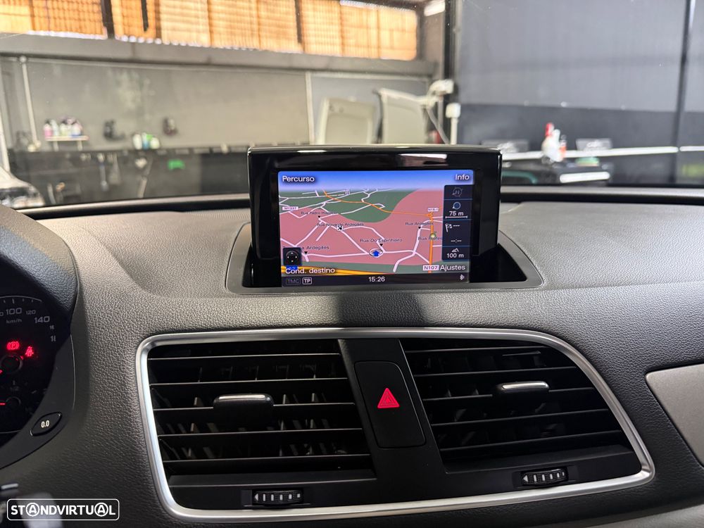 Audi Q3 2.0 TDI quattro S tronic - 21