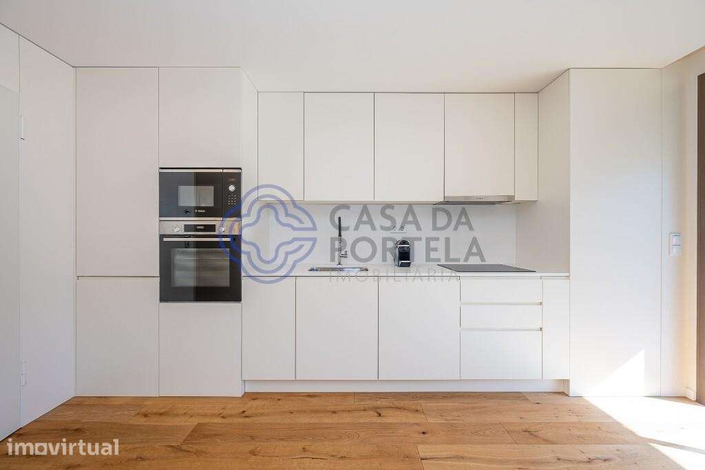 T1 5★ para venda com terraço e garagem a 180 m da praia, em Espinho - Grande imagem: 5/51