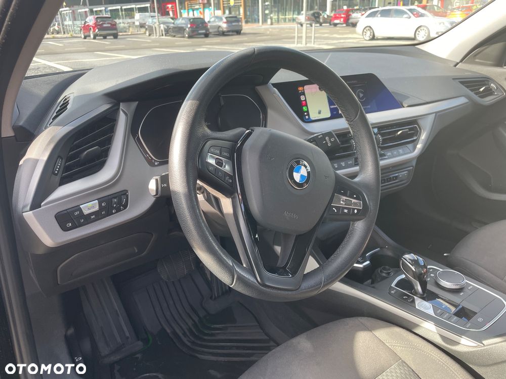BMW Seria 1 118i - 9