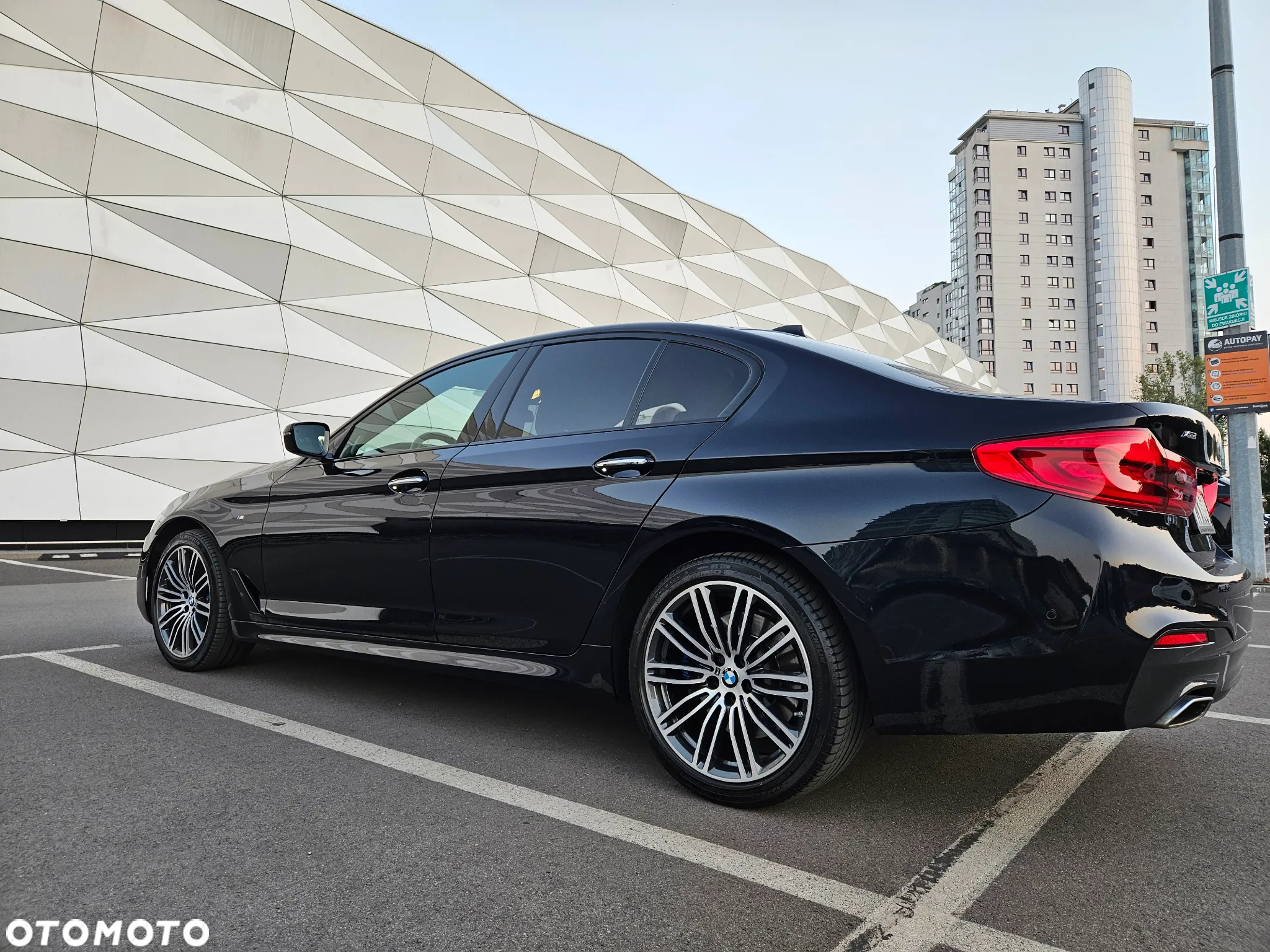 BMW Seria 5 530i xDrive M Sport sport - 4