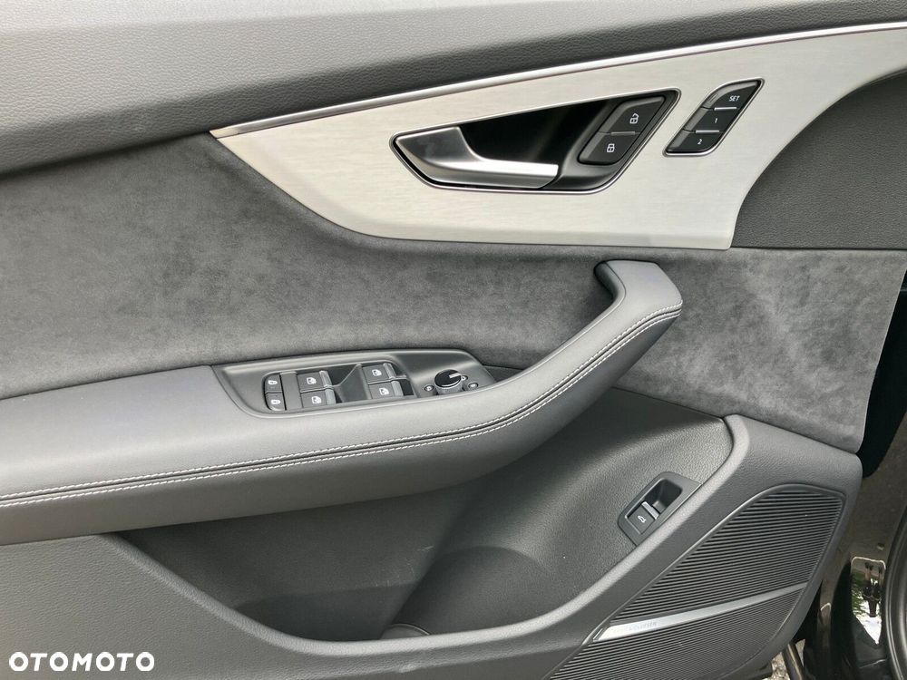 Audi Q7 - 22