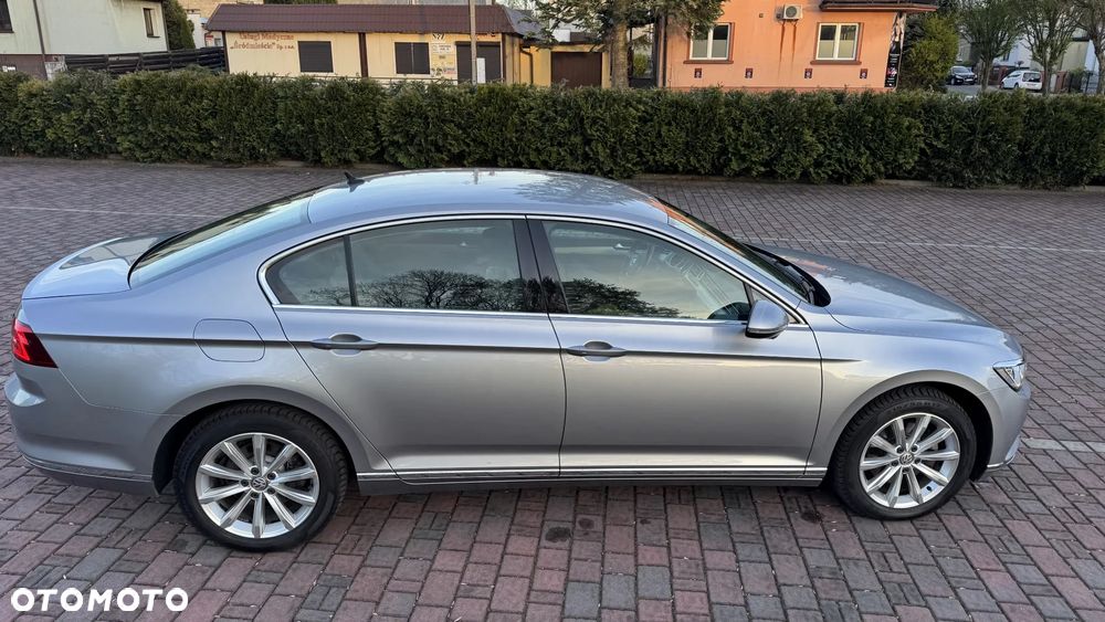 Volkswagen Passat 1.8 TSI BMT Highline - 16