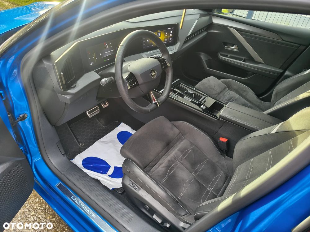 Opel Astra 1.5 CDTI Ultimate S&S - 4