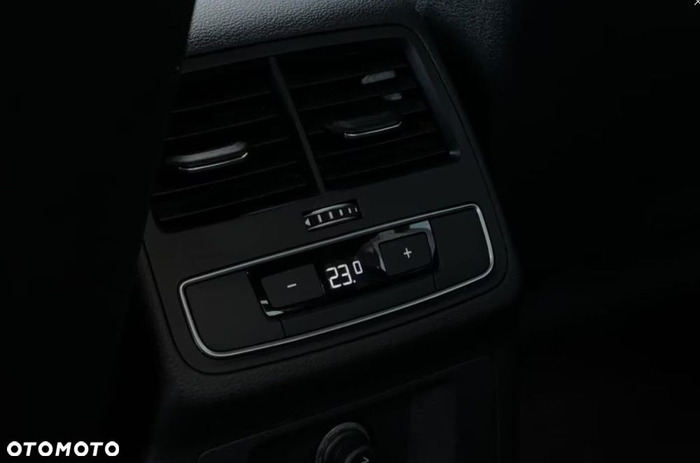 Audi A4 Limousine 40 TFSI mHEV S Line S tronic - 13