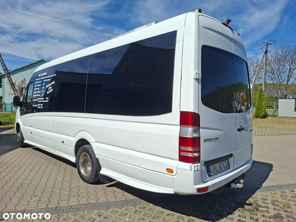 Mercedes-Benz Sprinter - 11
