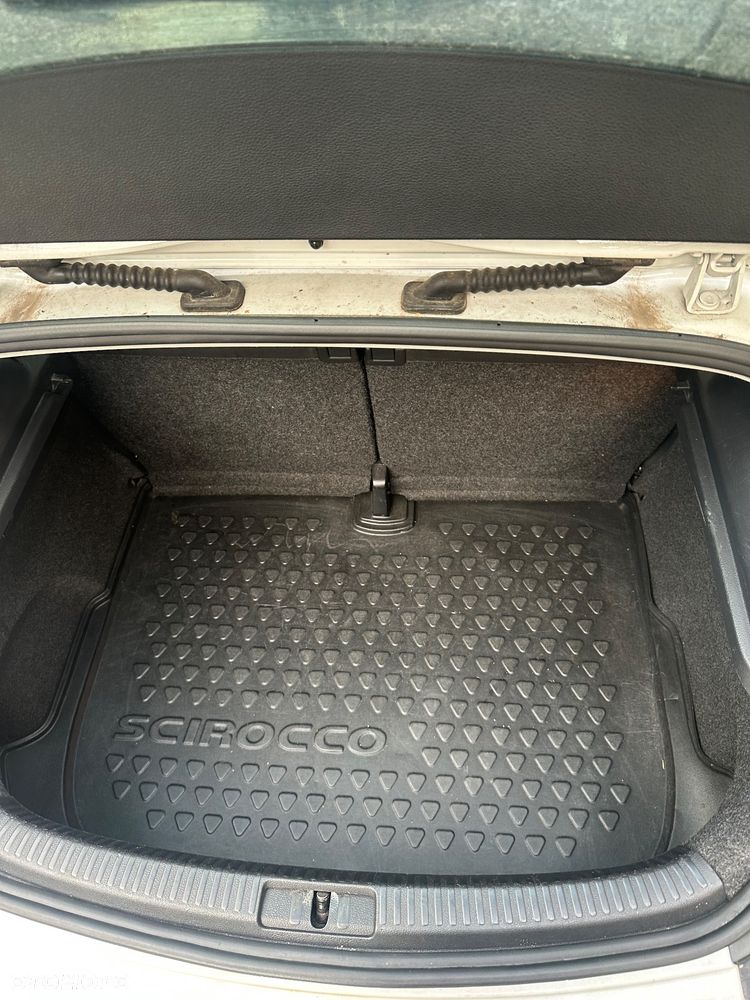 Volkswagen Scirocco 2.0 TSI BMT Perfectline R-Style - 8