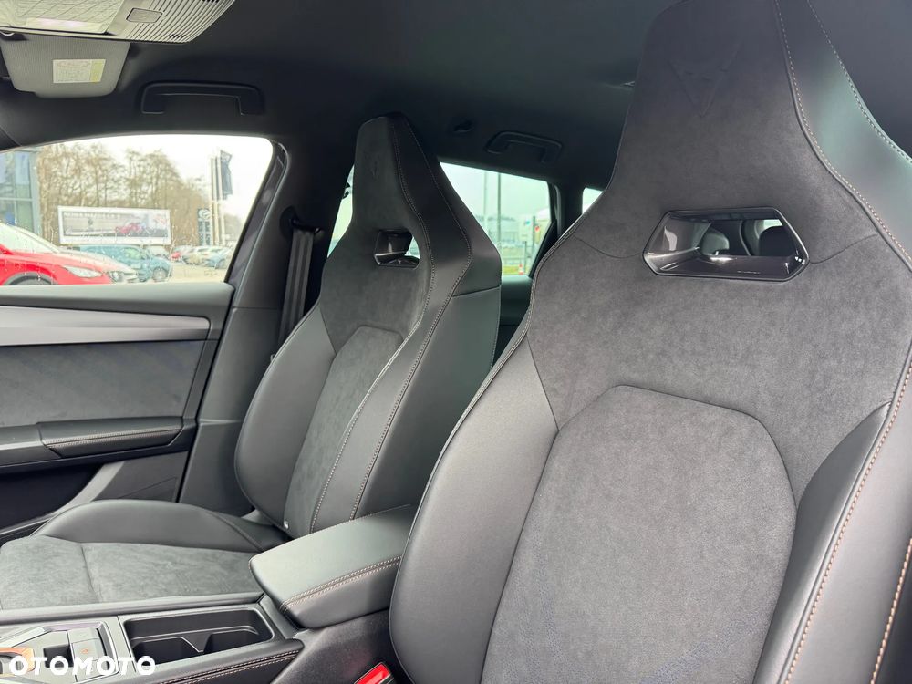 Cupra Leon 1.5 eTSI DSG - 12