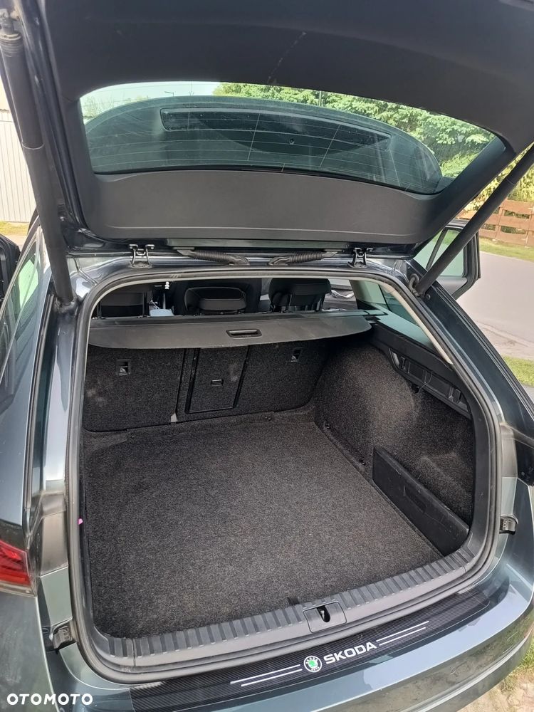 Skoda Octavia 1.5 TSI ACT Ambition - 8