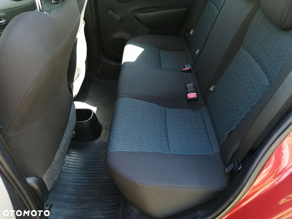 Toyota Yaris 1.33 Premium - 23
