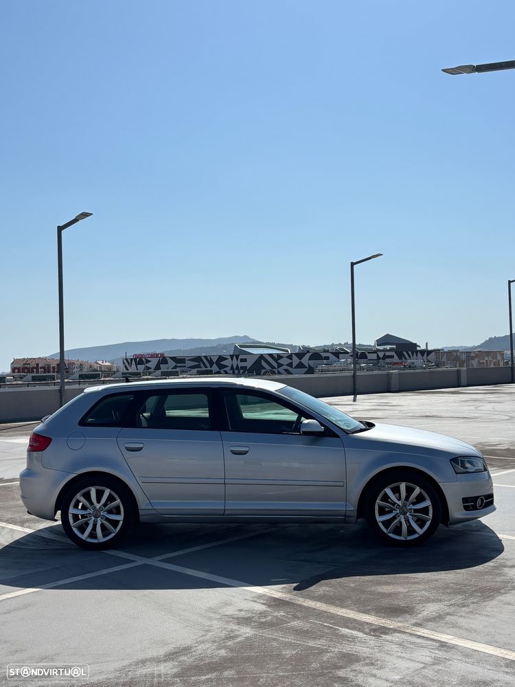 Audi A3 Sportback 1.6 TDI Attraction - 6