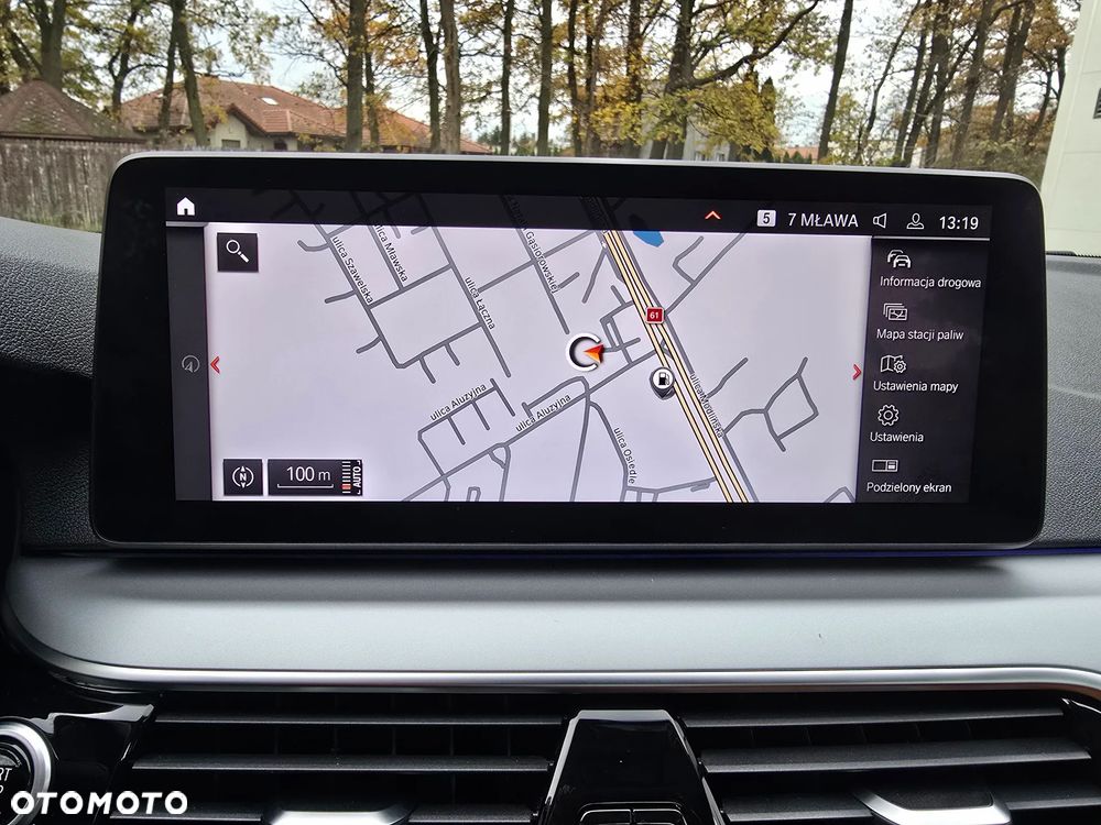 BMW Seria 5 518d Luxury Line sport - 28