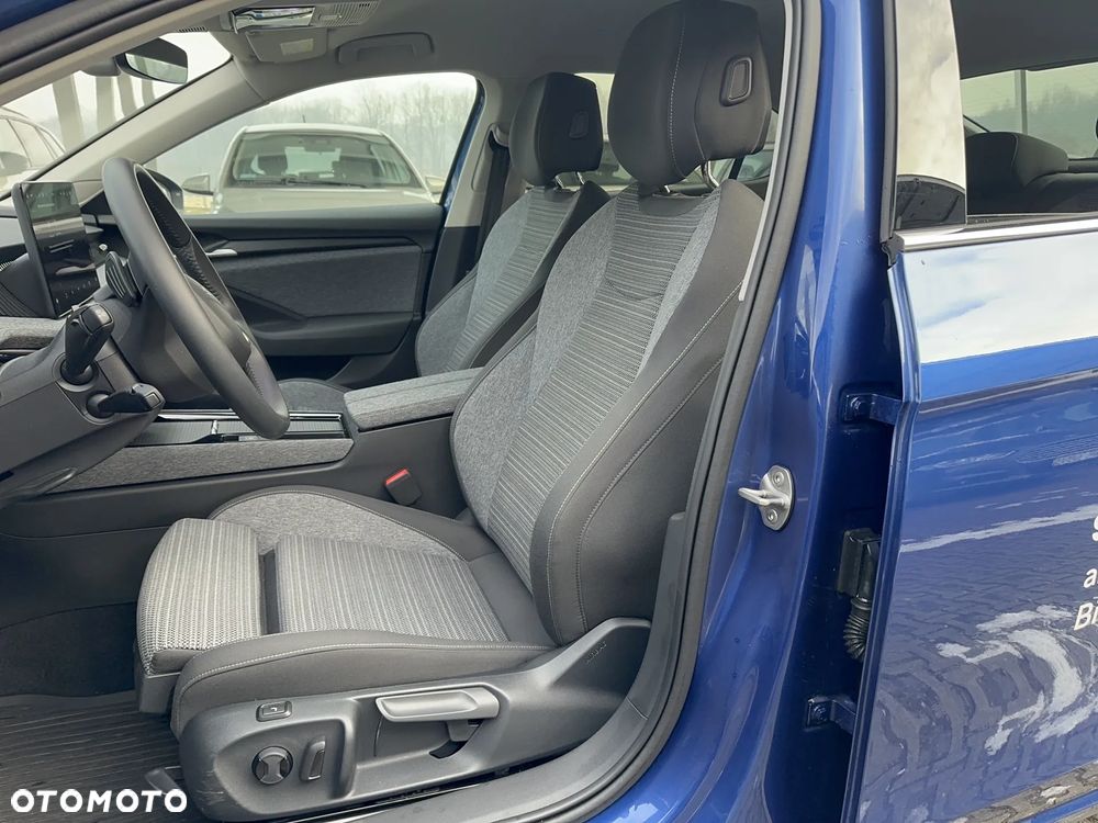 Skoda Superb 2.0 TSI Selection DSG - 29