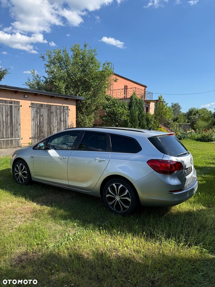 Opel Astra 1.7 CDTI ecoFLEX - 4