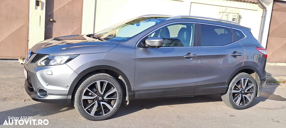 Nissan Qashqai 1.6 DCI Xtronic TEKNA - 4