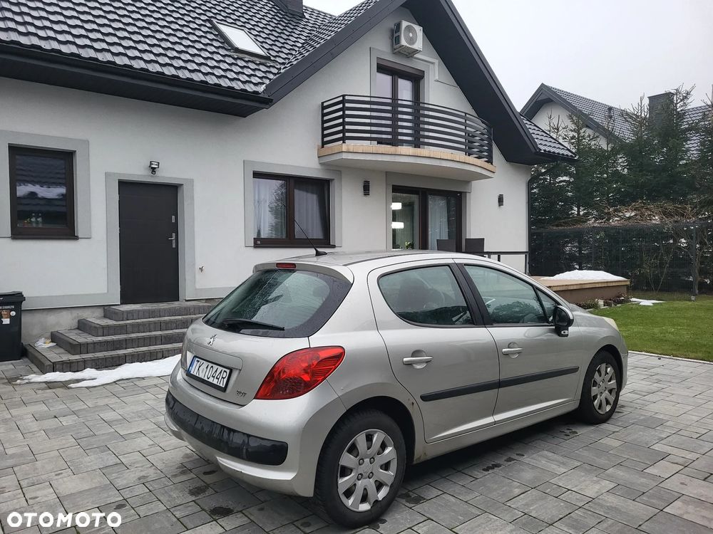 Peugeot 207 1.6 HDi Trendy - 5