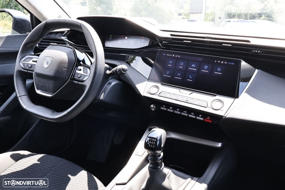 Peugeot 308 1.2 PureTech Active Pack — fotografia 9