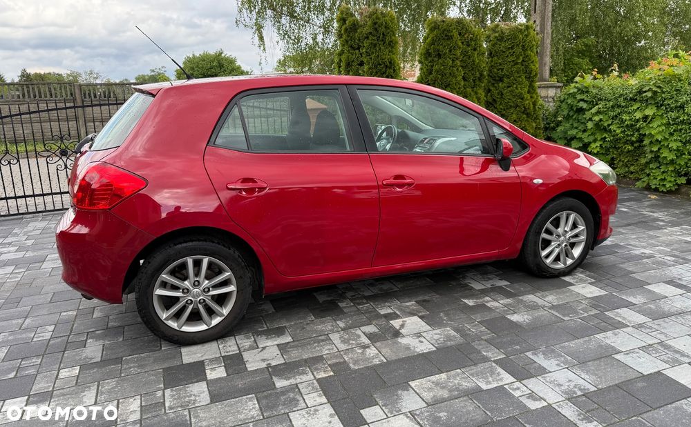 Toyota Auris 1.4 VVT-i Team - 7