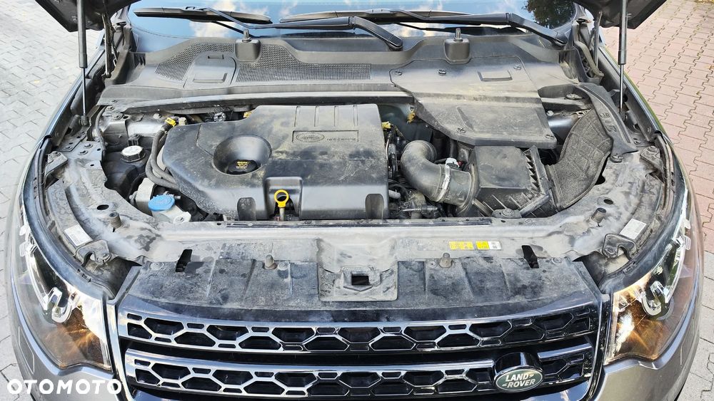 Land Rover Discovery Sport 2.0 TD4 HSE - 36