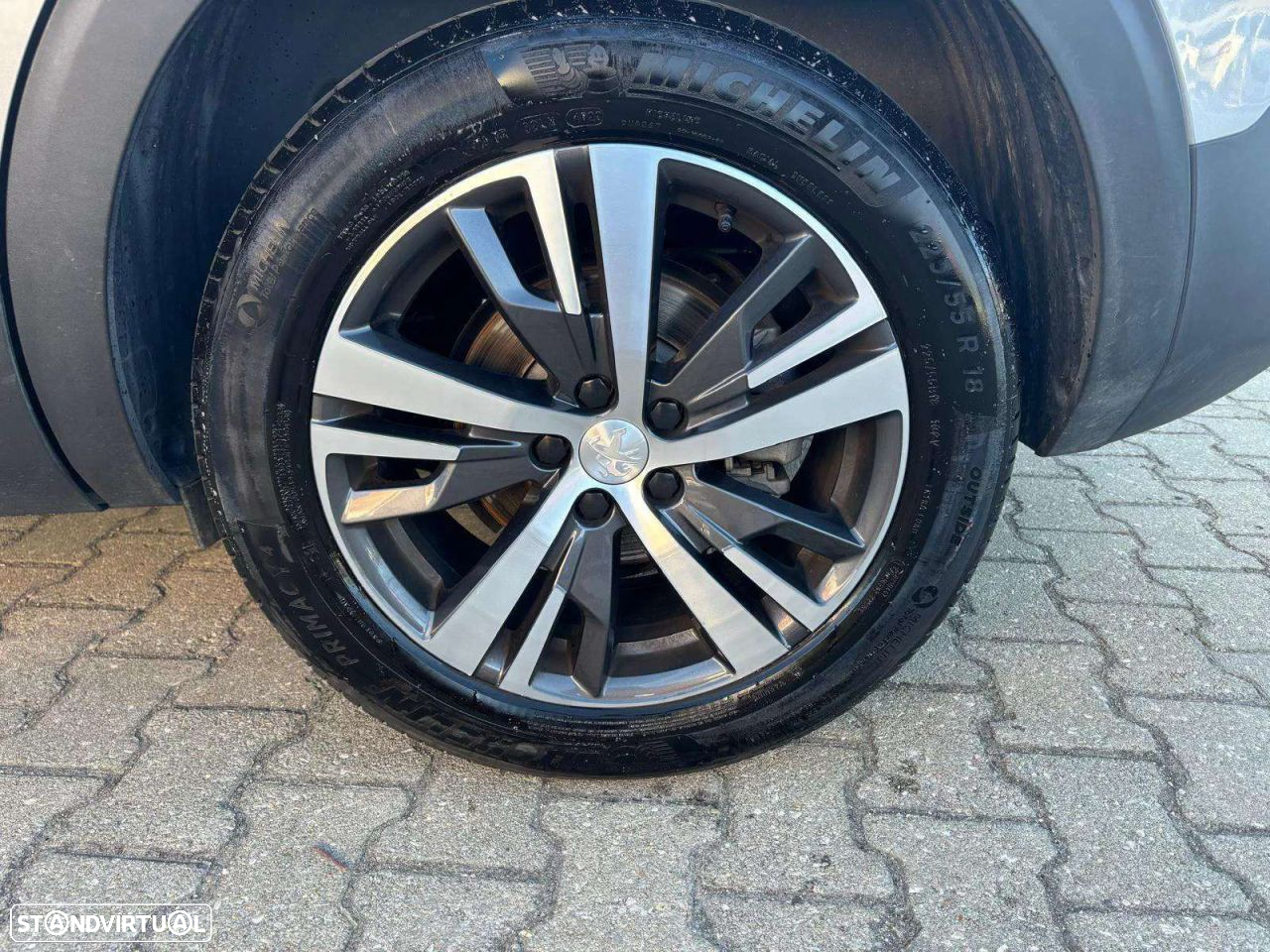 Peugeot 5008 1.5 BlueHDi Allure Pack EAT8 - 19
