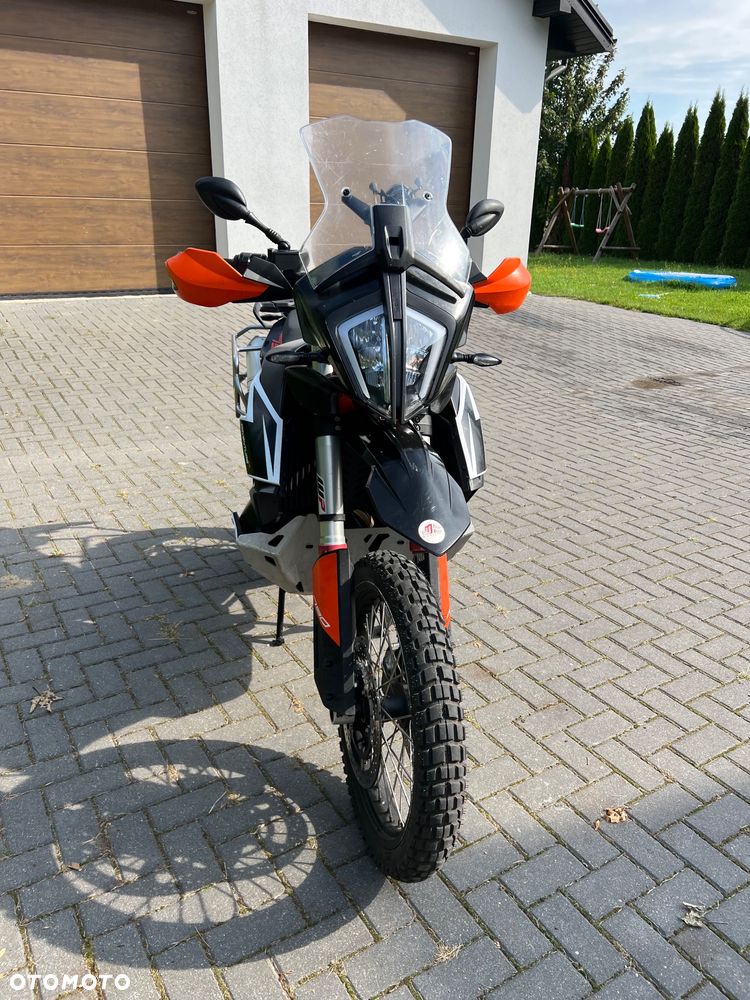 KTM Adventure - 8