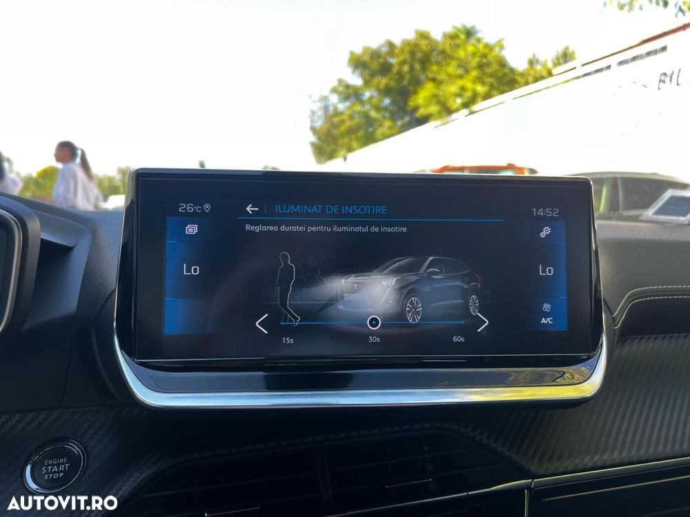 Peugeot 2008 PureTech 155 EAT8 GT - 25