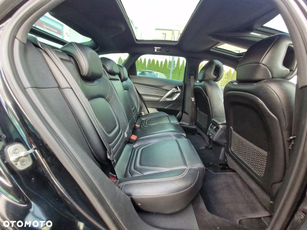 Citroën DS5 HDi 165 Business - 19