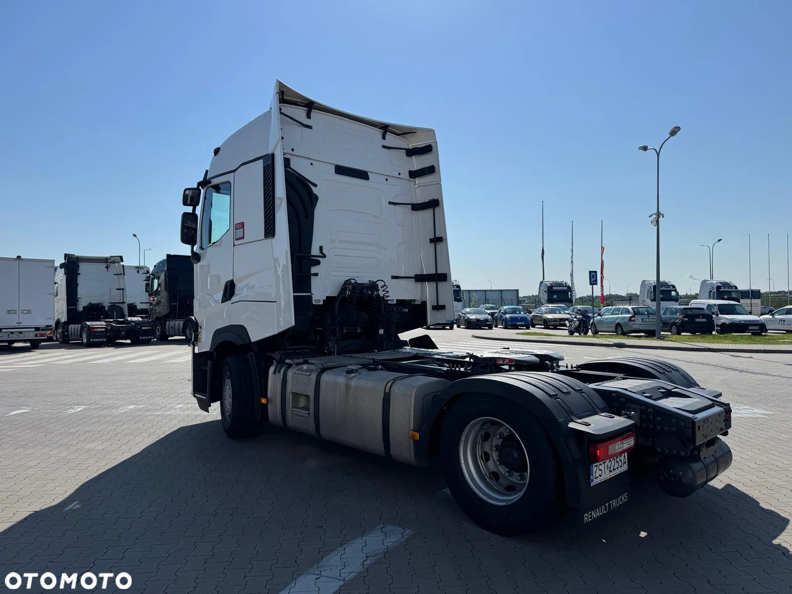 Renault T480 High Cab - 4