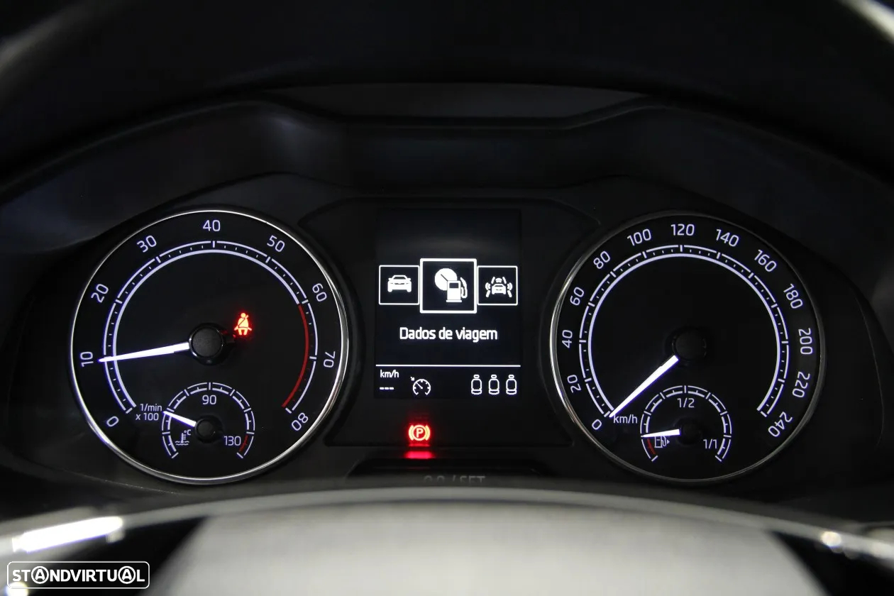 Skoda Kamiq 1.0 TSI Ambition - 16