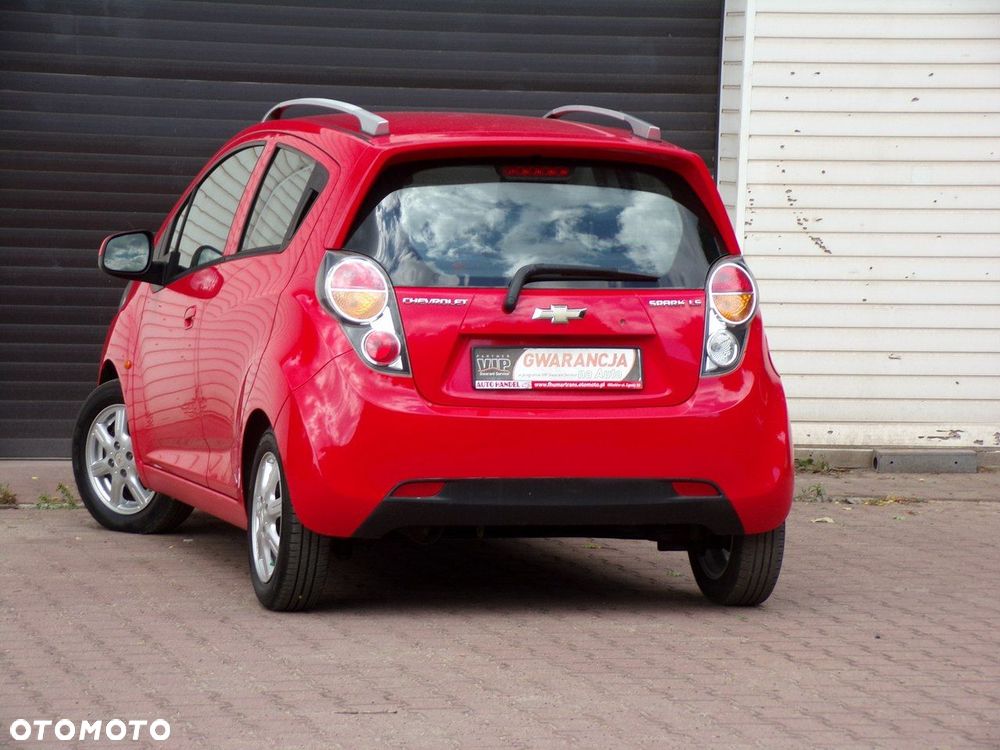 Chevrolet Spark - 12