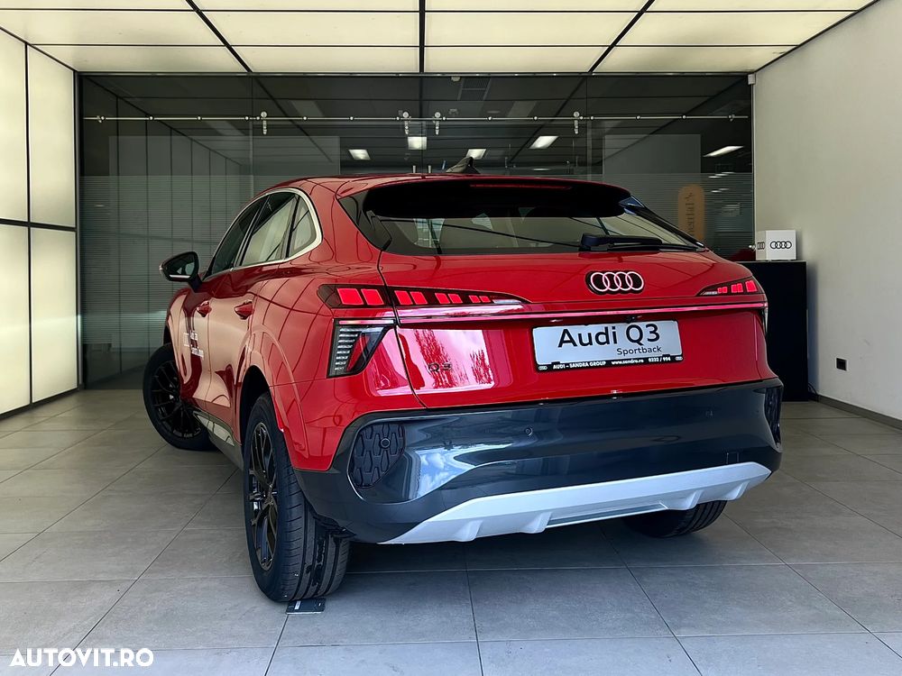 Audi Q3 Sportback 35 TFSI S tronic - 8