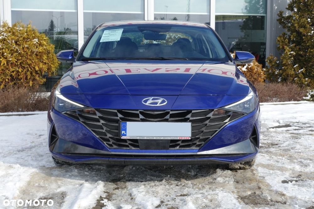 Hyundai Elantra - 5