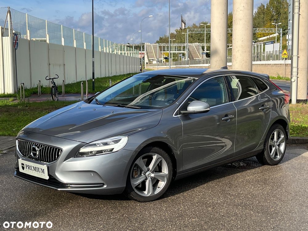 Volvo V40 T3 Drive-E Inscription - 4