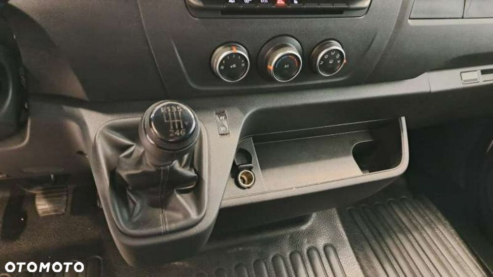Renault Master - 19