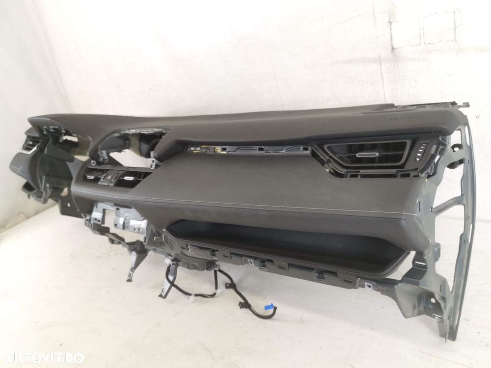Plansa Bord Toyota  RAV4 5 2019 2020 2021 2022 Originala In Stare Buna - 4