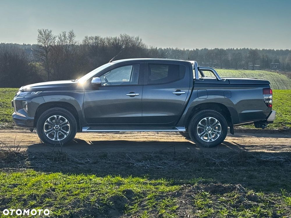 Mitsubishi L200 2.2 d DC Power Instyle Plus - 5