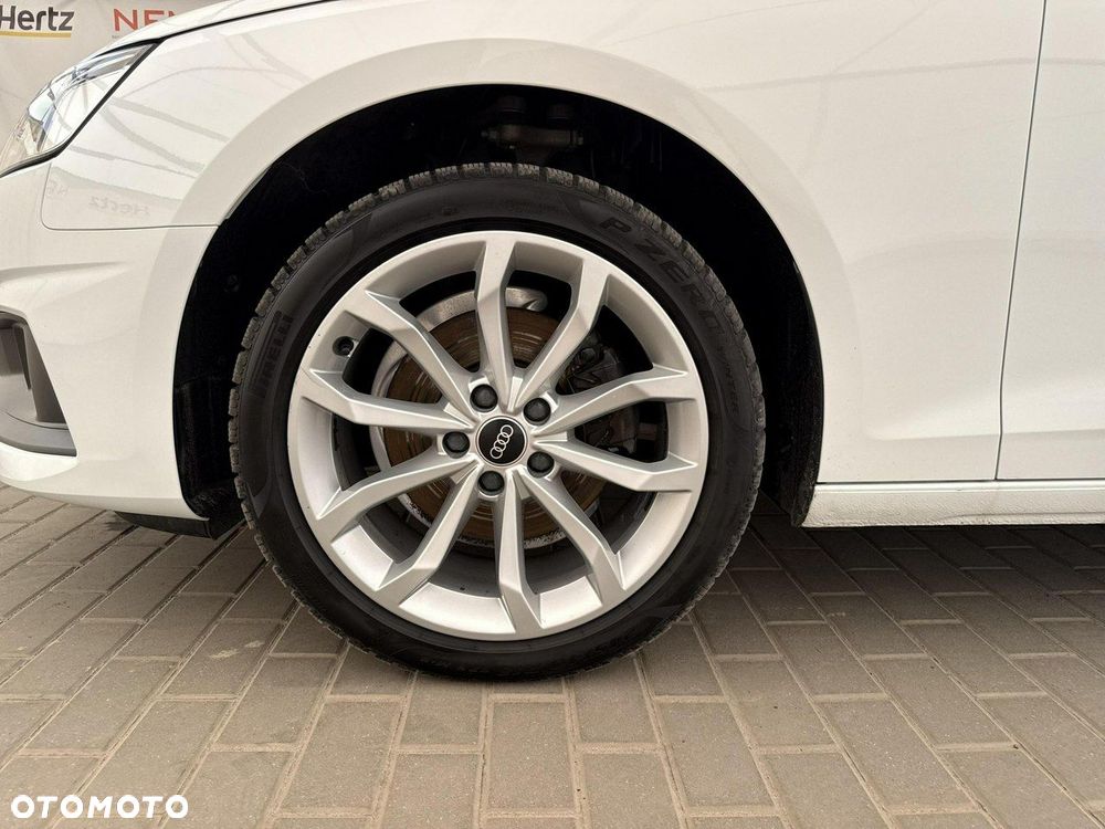 Audi A4 Limousine - 21