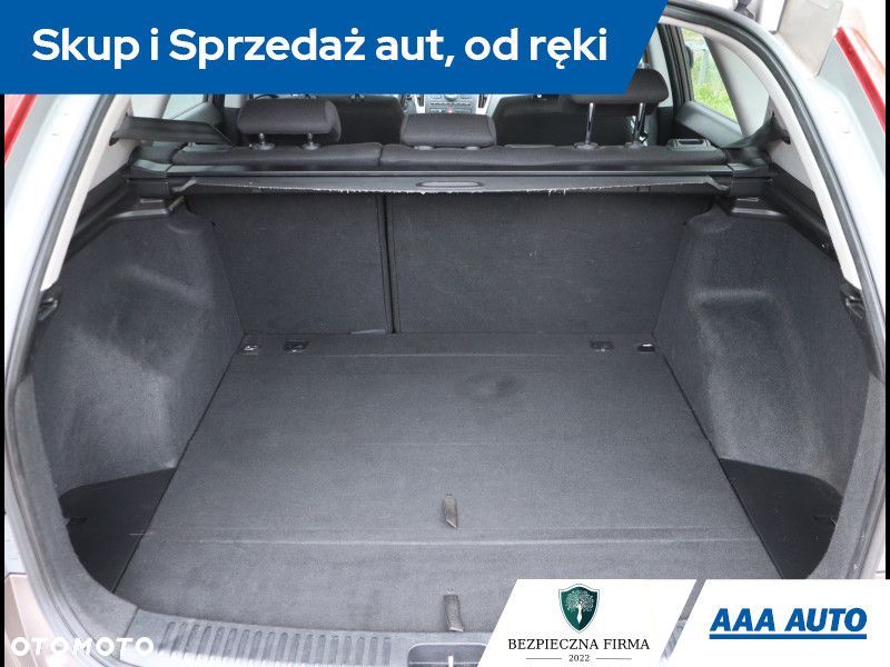 Kia Ceed - 14