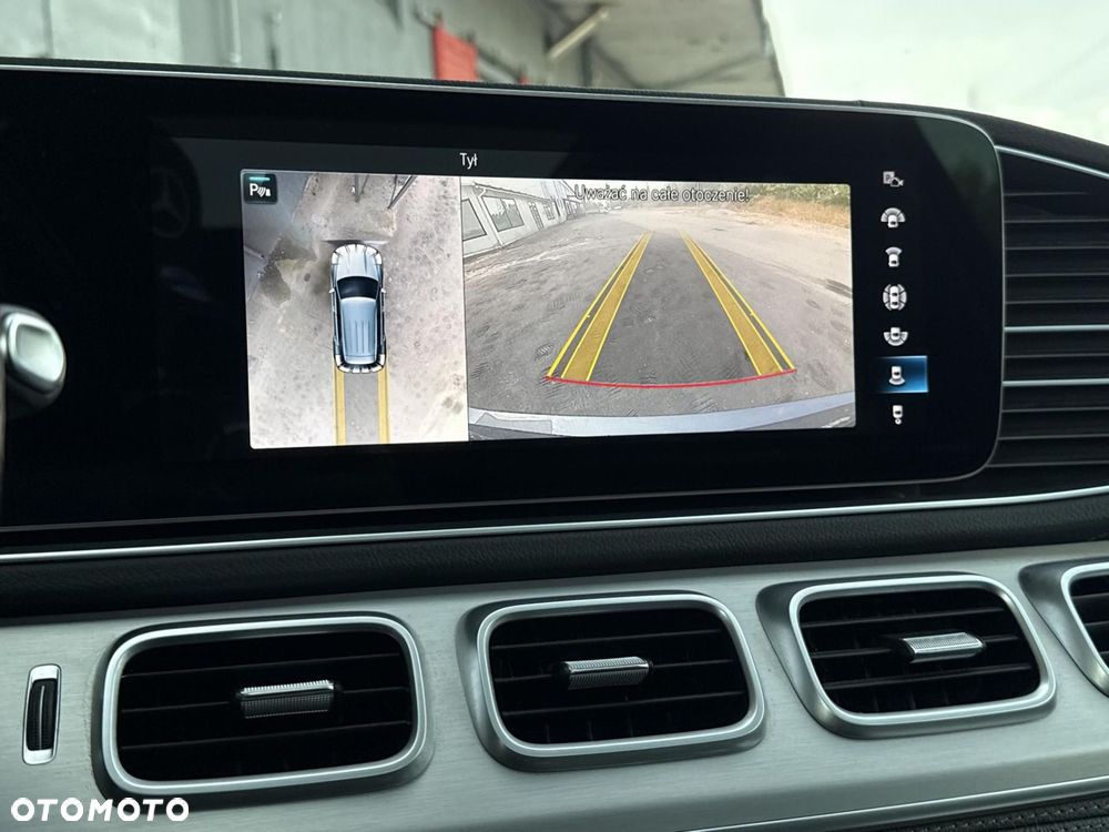 Mercedes-Benz GLE - 27