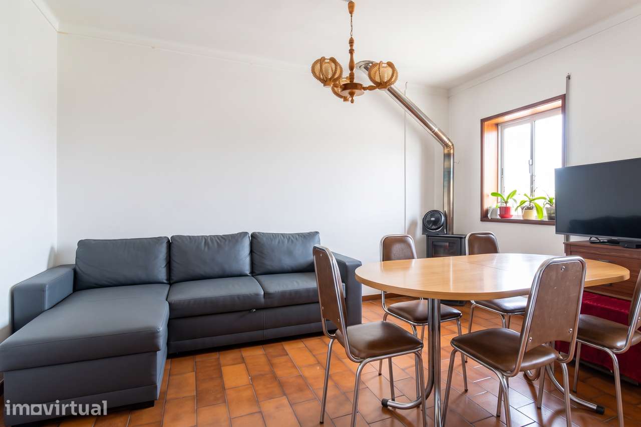 Apartamento T2 com Garagem para 2 carros em Oliveira do Bairro - Grande imagem: 3/12