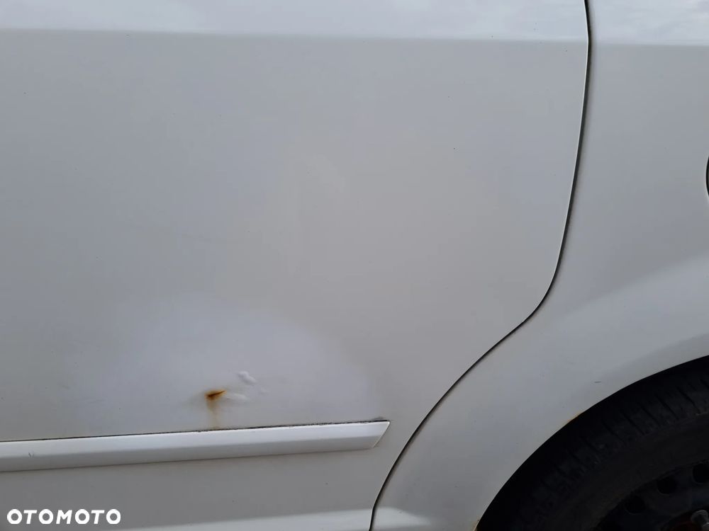 Dodge Grand Caravan 3.3 - 8