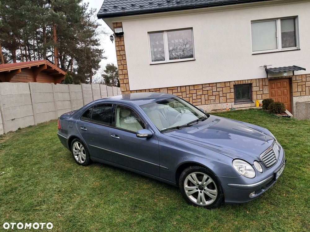 Mercedes-Benz Klasa E 320 Elegance - 1