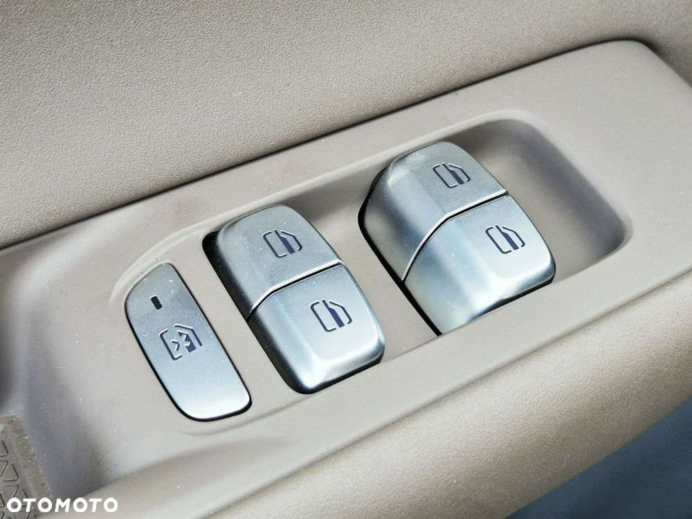 Chery Tiggo 8 1.5 T-GDI Super Hybrid Prestige DCT - 21