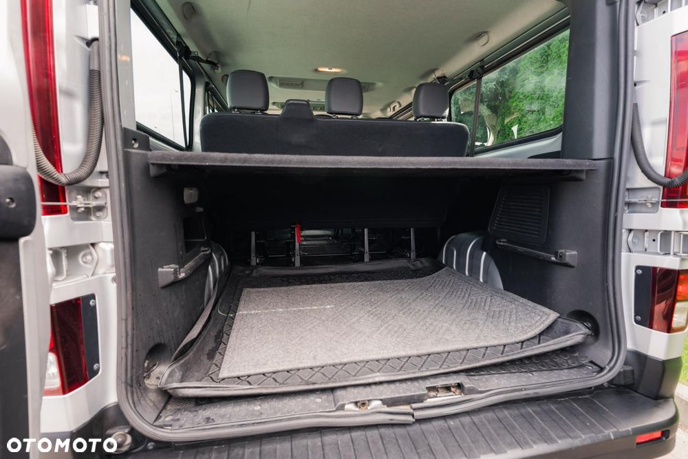 Renault Trafic - 37