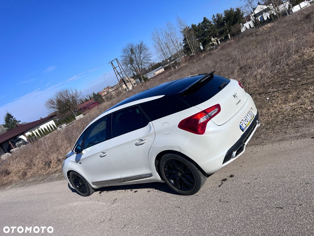 Citroën DS5 Hybrid4 EGS6 SportChic - 3