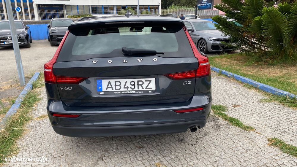 Volvo V60 2.0 D3 Momentum Plus Geartronic - 9
