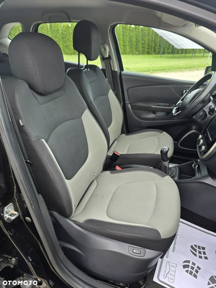 Renault Captur - 16
