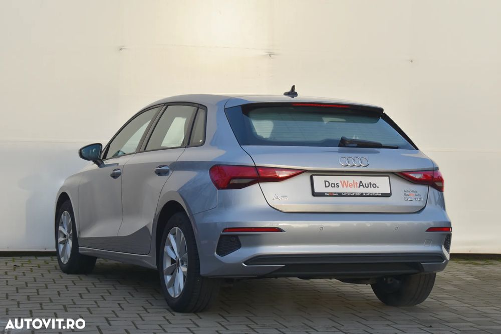 Audi A3 ack 2.0 30 TDI Basic - 3