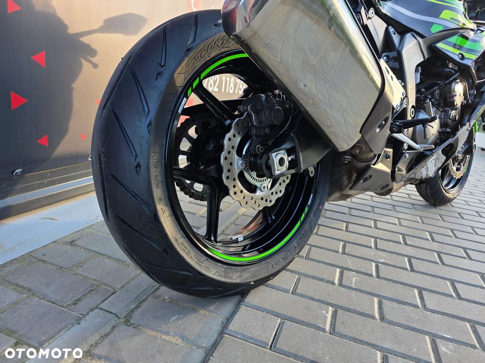 Kawasaki Ninja - 19