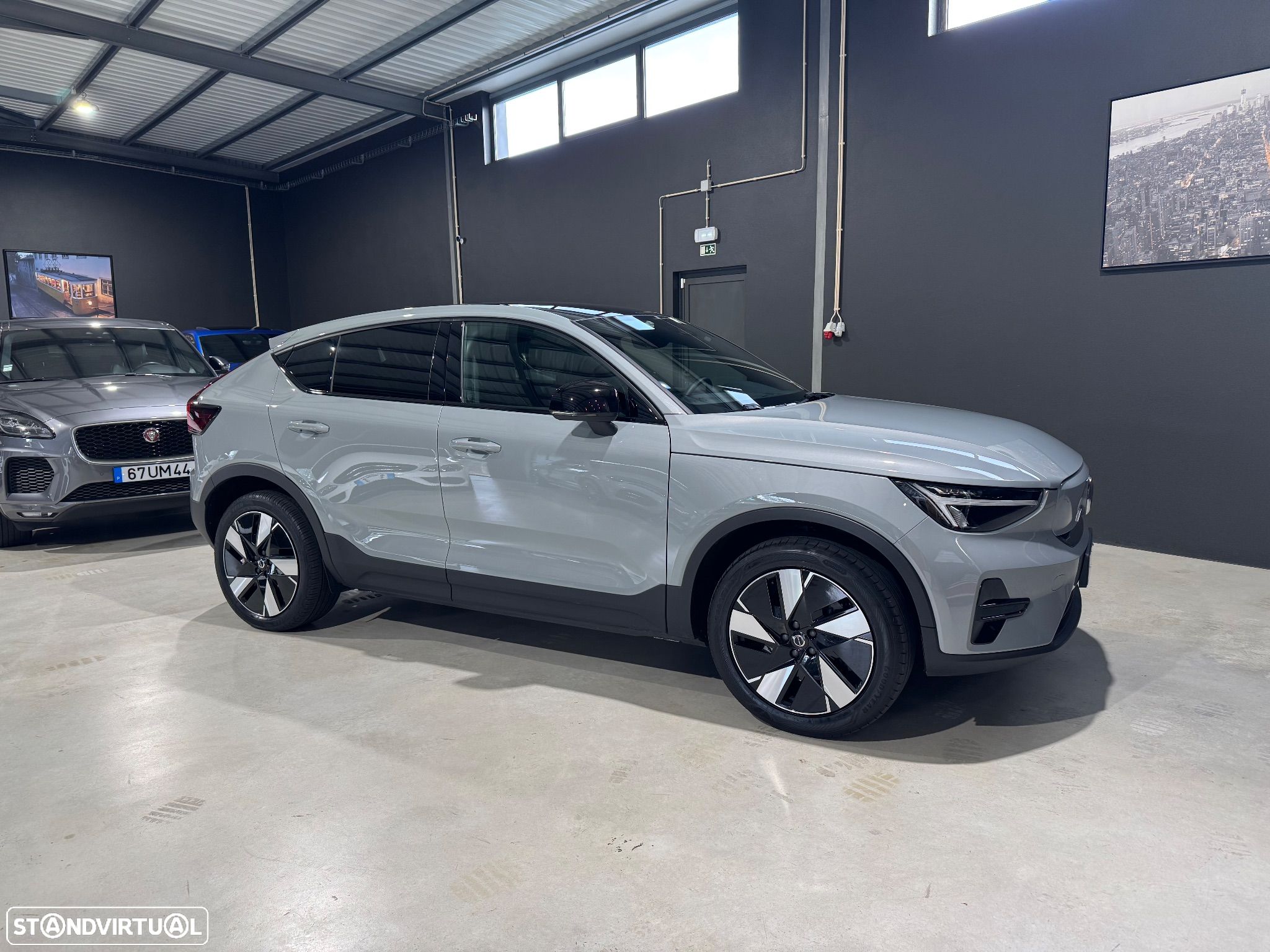 Volvo C40 Recharge Extended Range Plus - 1